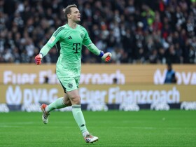 Florian Plettenberg: Neuer expects to talks about future with Bayern in December