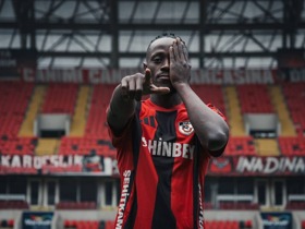 Süper Lig – Gaziantep FK : Emmanuel Boateng marque un but gag pendant une altercation