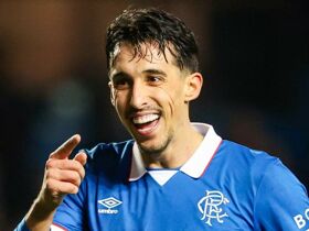 Rangers 5-0 Annan Athletic: Bojan Miovski hits hat-trick