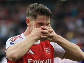 'Mikel Arteta Tak Bodoh Terus Tepikan Viktor Gyokeres'