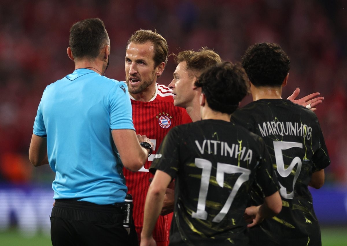 Eliminação do Bayern na Champions League garante que não haverá "Triplete" nesta temporada