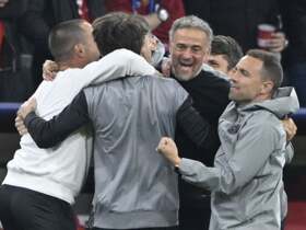 PSG : Luis Enrique rend un hommage poignant à ses assistants