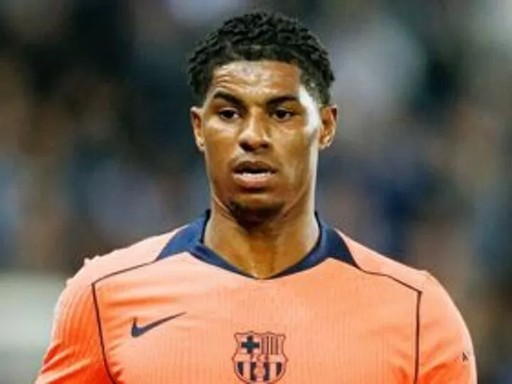 Marcus Rashford akiwa uwanjani Barcelona au Manchester United