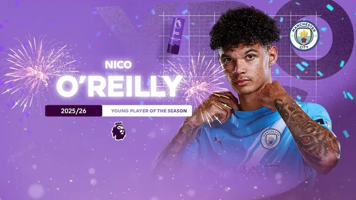 Nico O'Reilly akiwa kwenye jezi ya Manchester City