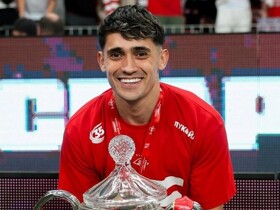 Viral Pemain Pecahkan Trofi Usai Juara Piala Rusia