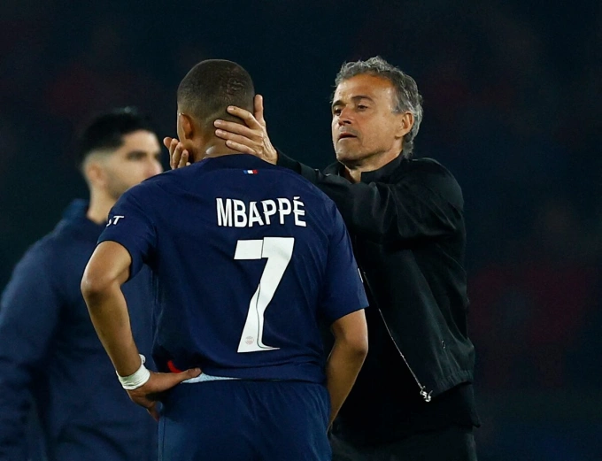 Luis Enrique - bộ óc dị biệt của PSG