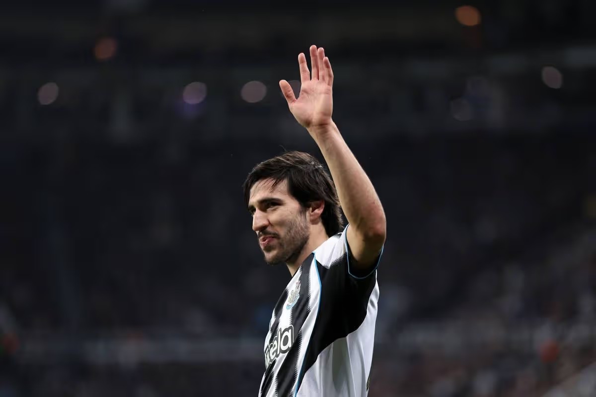 Monreal: Si Arsenal fichara a Tonali, podría tener que vender a Zubimendi o Rice