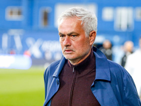 Bale backs Mourinho to 'manage egos' at Real Madrid
