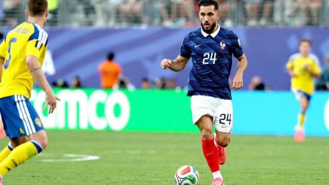France : Cherki se régale avec Zidane