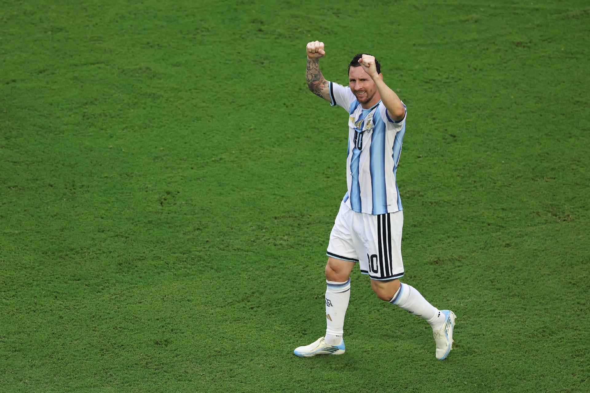 Messi scores in first four World Cup games, aims for fifth