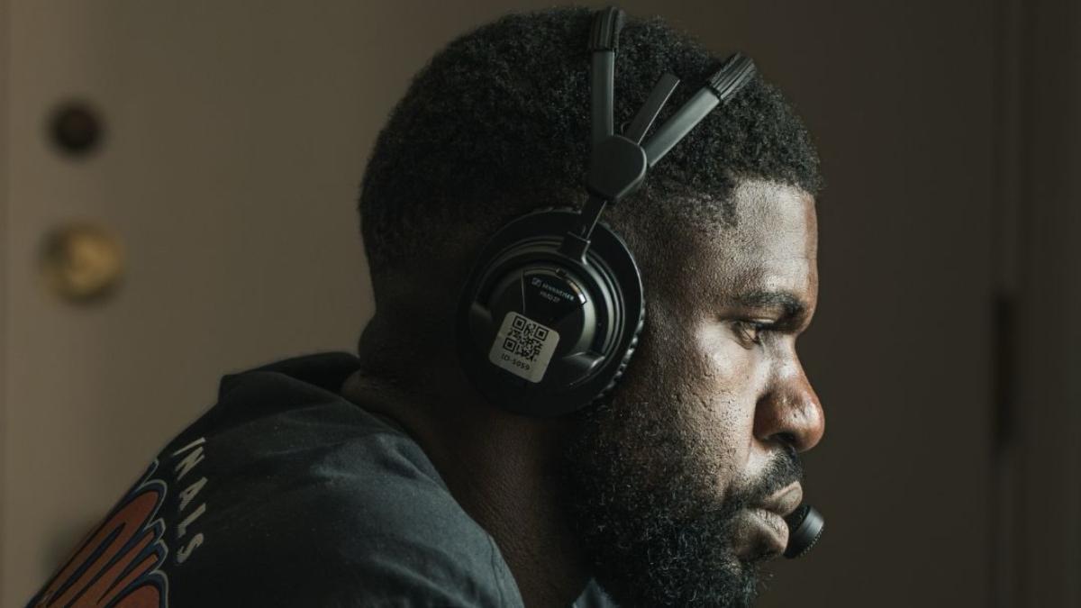 Umtiti criticized after serving as TV pundit during World Cup