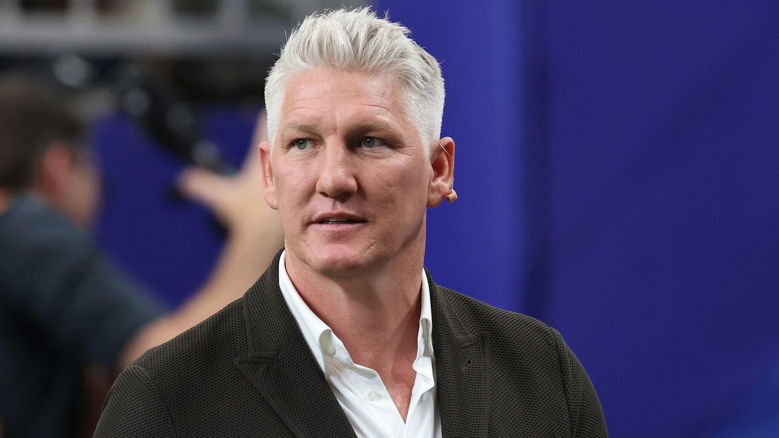 Schweinsteiger: Van Gaal is 100% suited for Germany if healthy and energetic