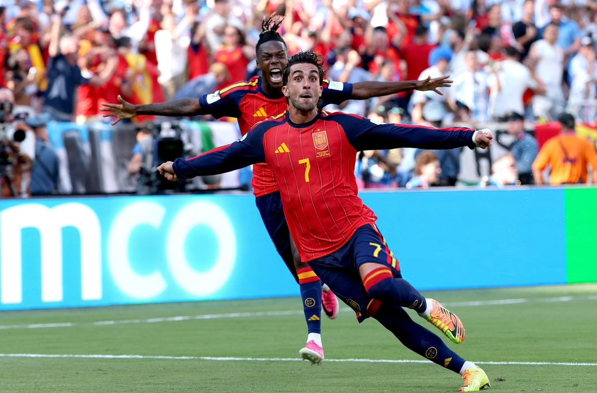 Ferran Torres, deuxième joueur espagnol à marquer en finale de Coupe du Monde après Iniesta