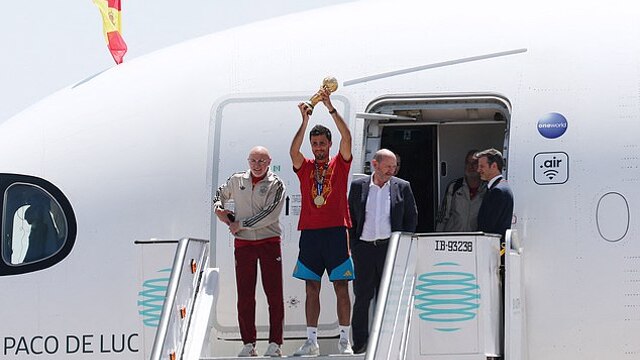 Spain's World Cup heroes touch down in Madrid
