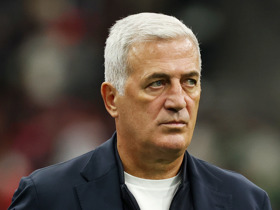 Algeria part ways with head coach Petkovic after World Cup campaign