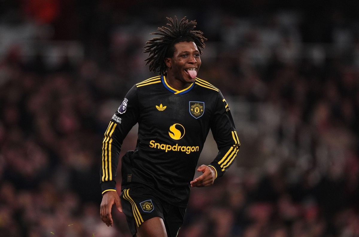Telegraph: Carrick prefers doku at left wing, man utd eye robinson and scalvini
