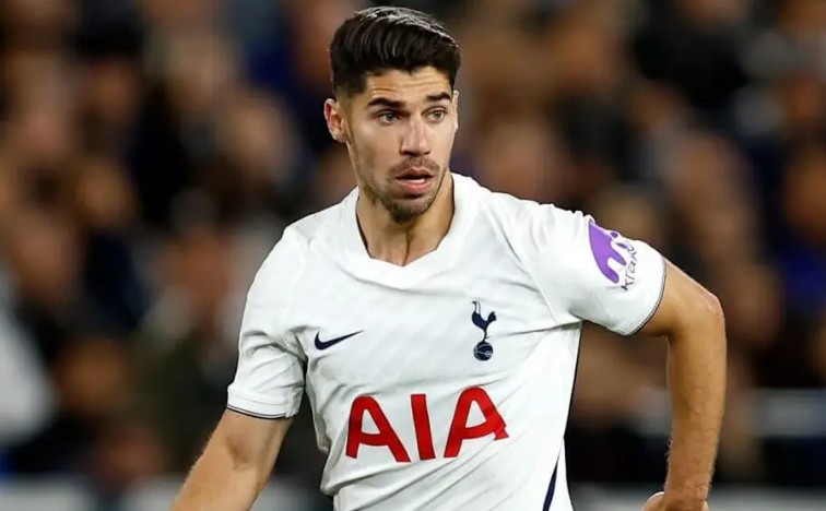 Accord de principe entre West Ham et Tottenham pour le transfert de Solomon, Tottenham recevra 10% sur une future revente
