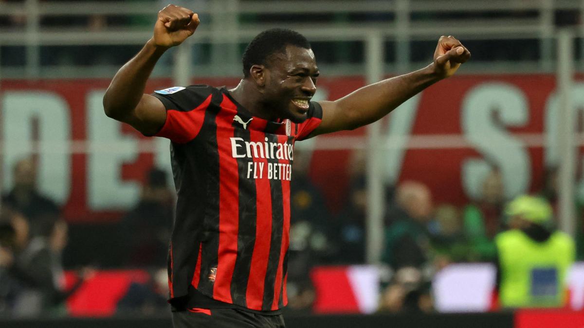Mídia francesa: Forest e outros 3 times brigam por Fofana, Milan pede 20 milhões de euros
