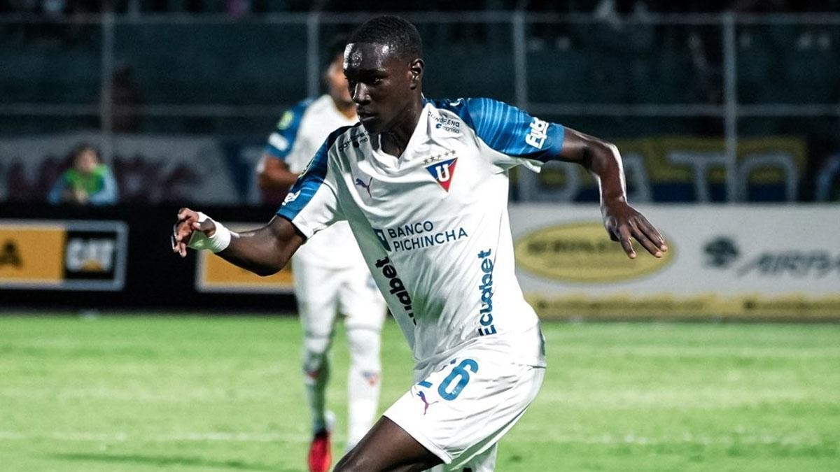 Caicedo, de 18 anos, novo reforço do Barça, se reportará e diz que Balde é seu ídolo
