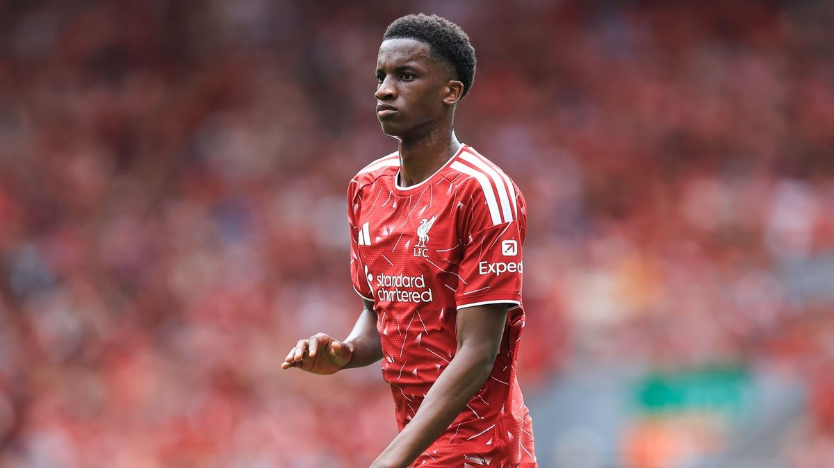 L'entraîneur des U21 : Nyoni est le meilleur de la pré-saison de Liverpool et le plus adapté au poste de numéro 6