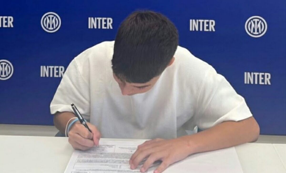 OFFICIAL: Zanetti's son, Tomas, signs with Inter U15 squad
