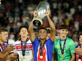 'The goal is to win everything' – Doue wants more after Super Cup success
