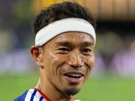 长友佑都：我更喜欢四后卫，国家队踢三后卫我都没什么位置
