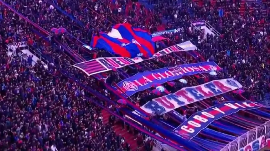 Aficionados de San Lorenzo, descontentos pese a la victoria en casa