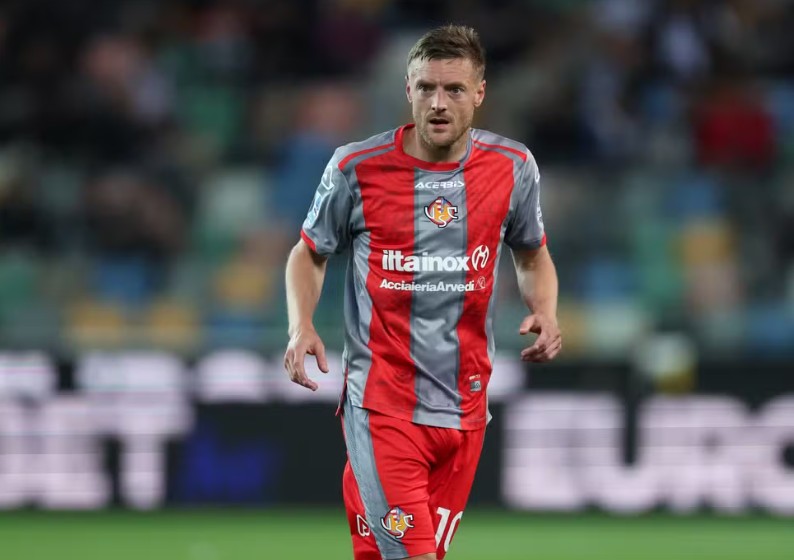 Mídia brasileira: diretoria do São Paulo avalia a viabilidade de contratar Vardy, mas ainda não há negociações