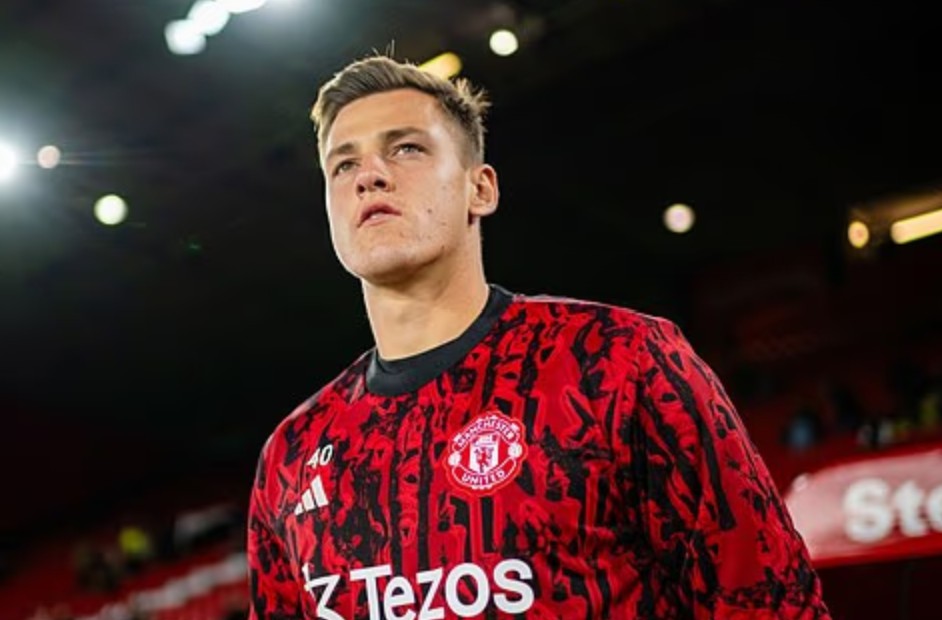 Man United intensifie la commercialisation de son centre de formation en vendant des joueurs pour augmenter ses revenus