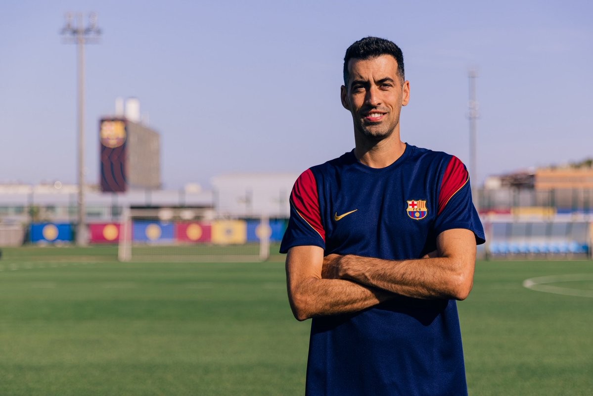 Oficial: Busquets é o novo treinador adjunto do Barcelona II e vai completar curso de treinador