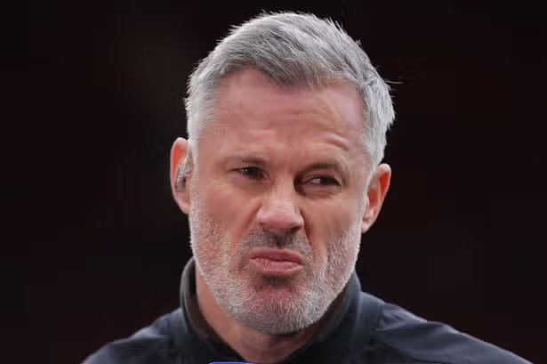 Carragher: Saliba trông mạnh hơn Konate đáng kể, Wirtz vẫn chưa khởi sắc