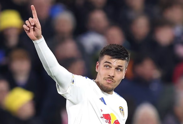 Mail: West Ham leiht Leeds-Stürmer Piroe mit Kaufpflicht aus