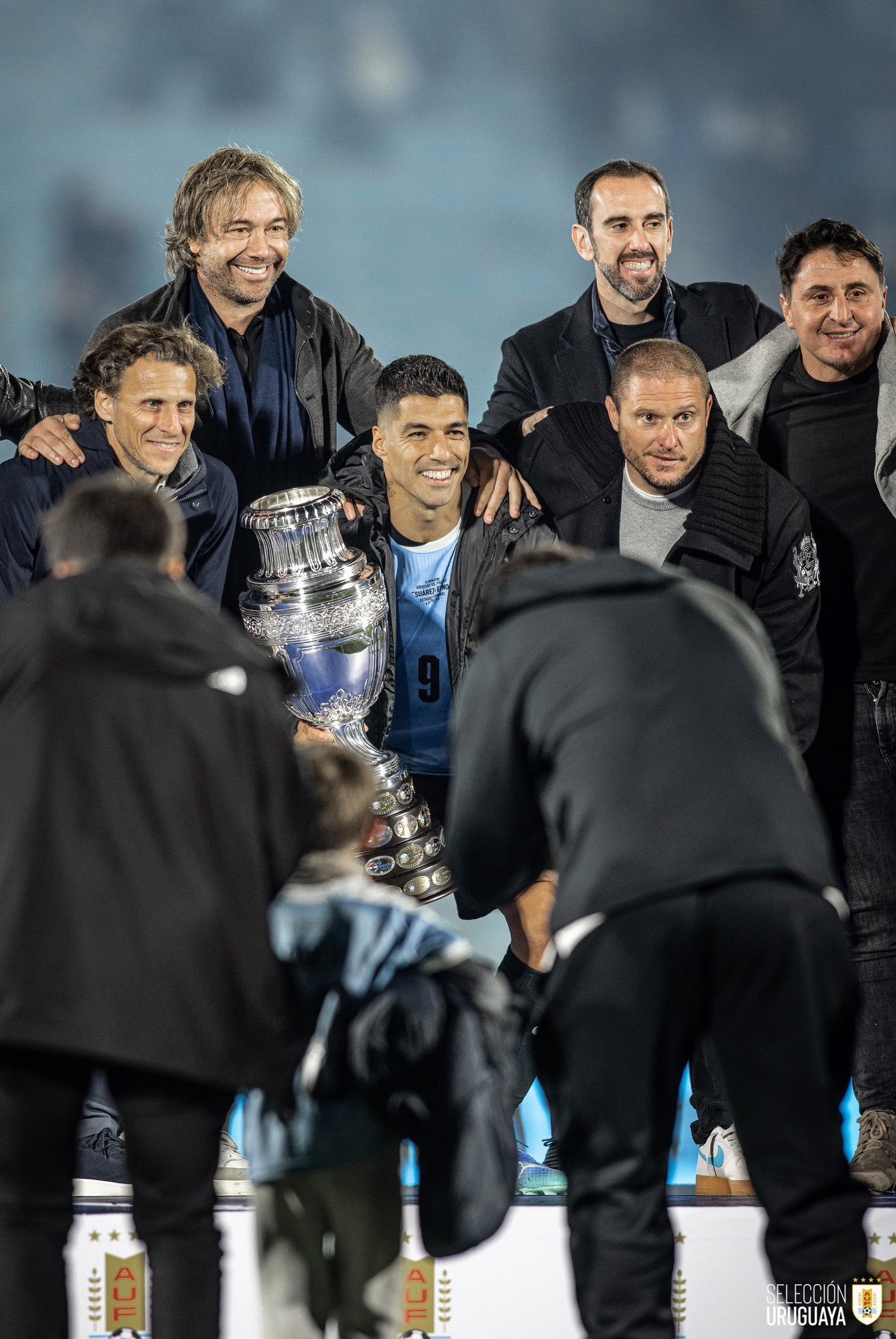Journalist: Forlán nominiert Suárez im September für Uruguay-Einsatz