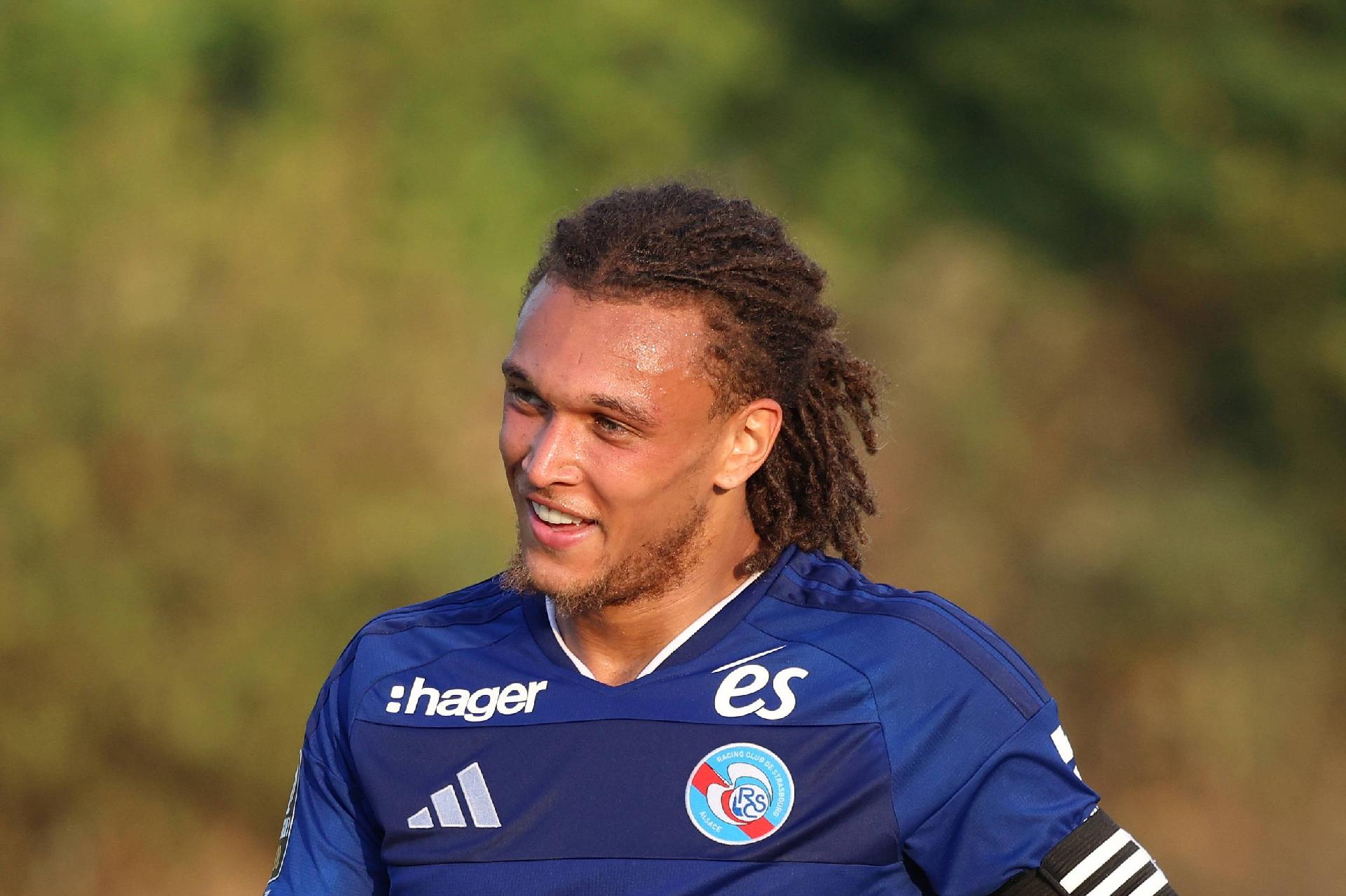 Moreira completa su revisión médica con el Milan