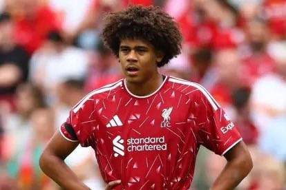 Le défenseur central de Liverpool Ndoukwé proche d'un prêt à Levante