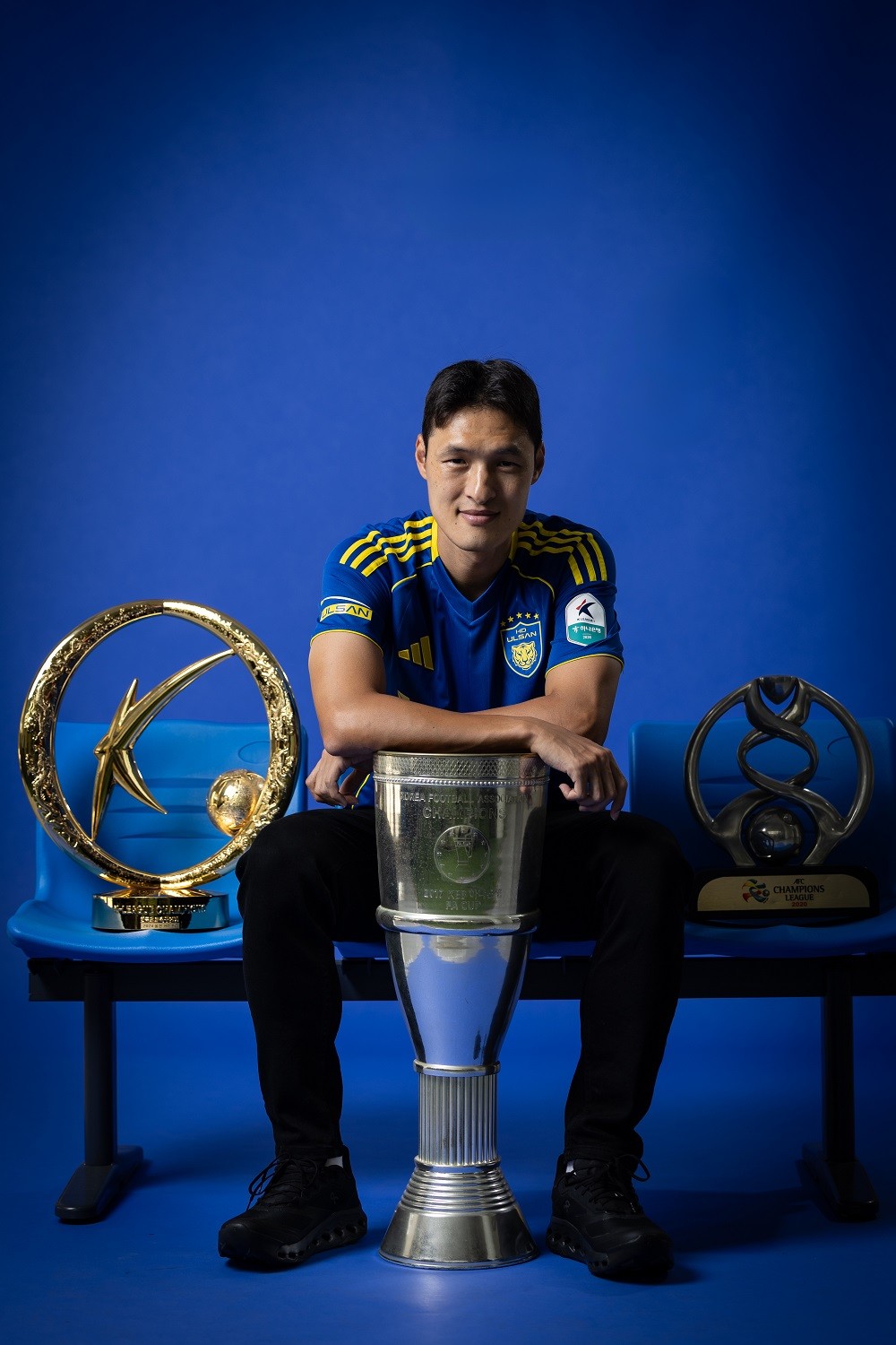 ทางการ: พัค ยอง-อู กองกลางทีมชาติเกาหลีใต้วัย 32 ปี คืนสู่ Ulsan หลังคว้าแชมป์ ACL กับ อัล เอน เอฟซี
