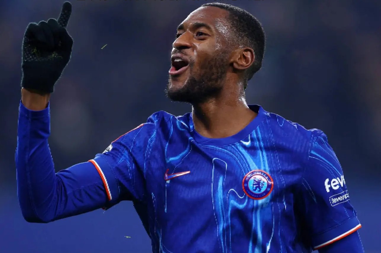 Sky Sports: Sevilla interested in Chelsea defender Adarabioyo