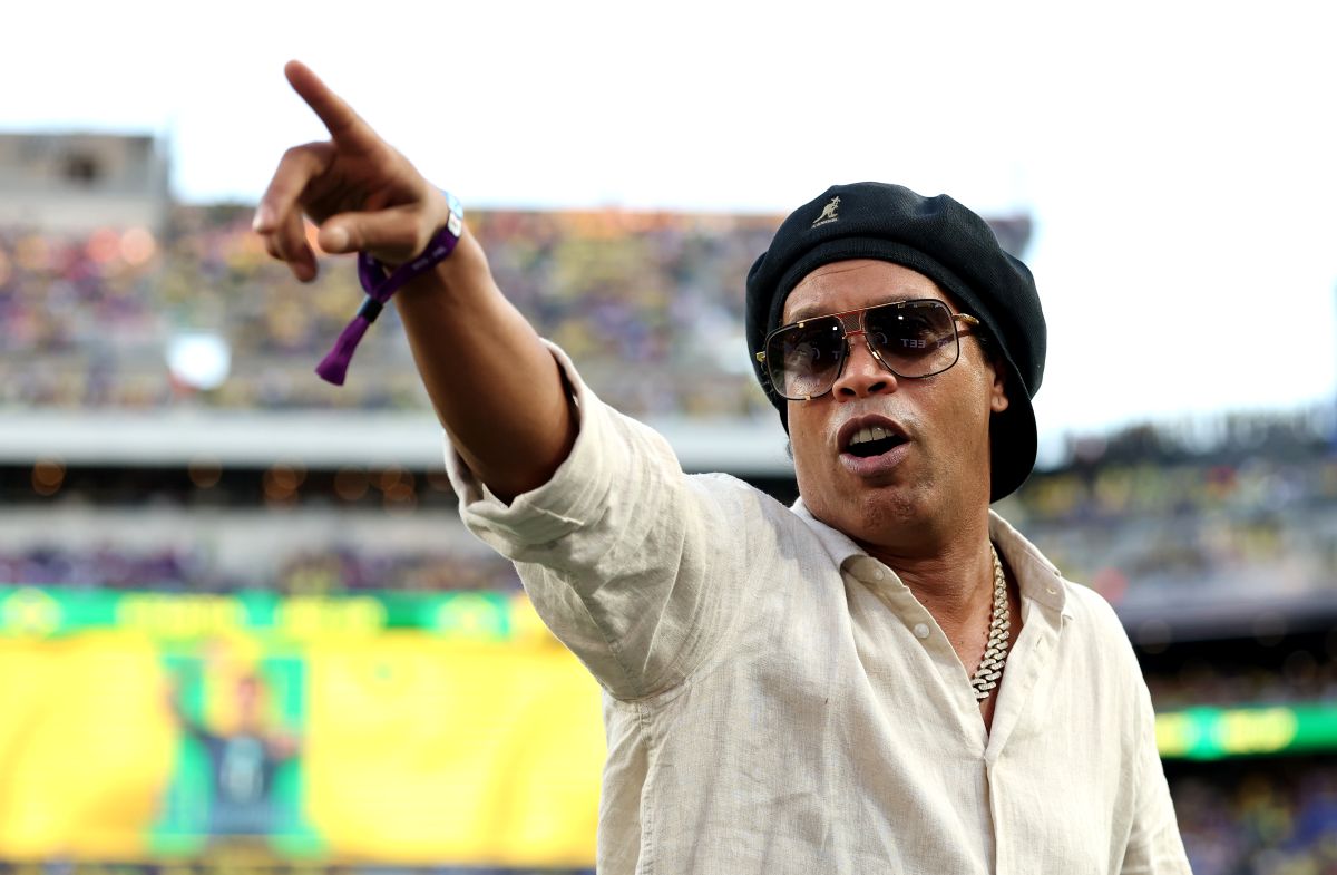 Media Italia: Ronaldinho tiba di Italia, akan bela Ravenna di Serie C pada usia 46 tahun