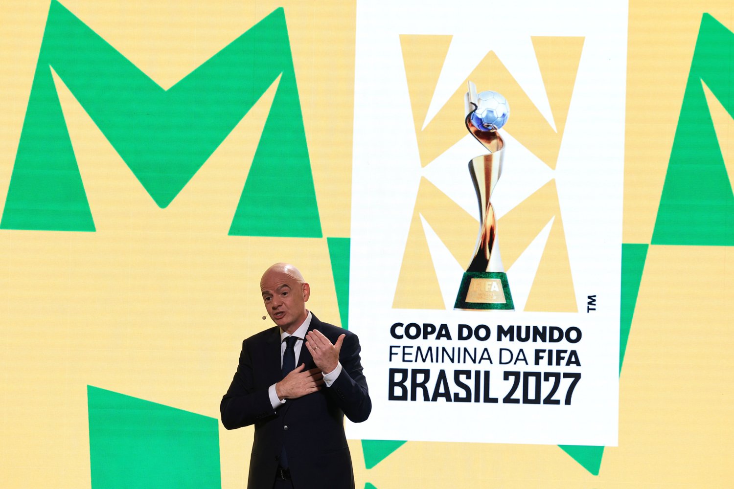 FIFA khảo sát giá vé cho Giải vô địch bóng đá nữ thế giới 2027 tại Brazil