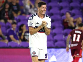 'It's surreal' – Poreba in awe of Fire team-mate Lewandowski