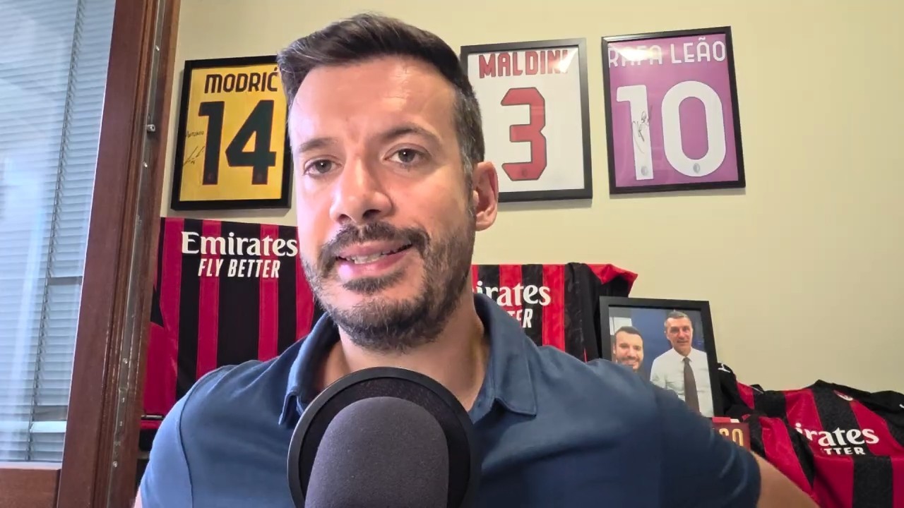 Le journaliste du club : l'AC Milan espère une vente de Santiago Jimenez entre 22 et 23 millions d'euros