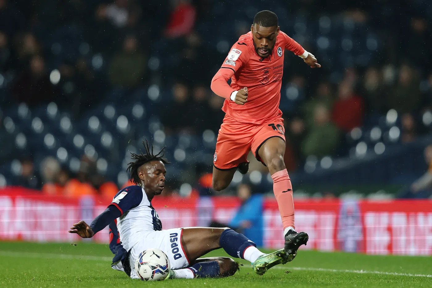 Ex-West Brom-Spieler Castro bricht zusammen und stirbt nach Reanimationsversuch