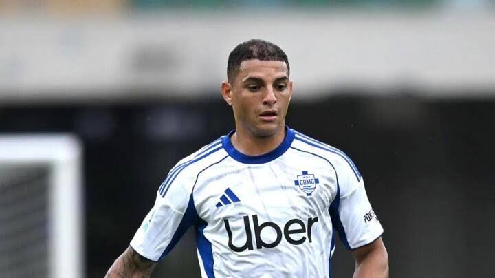 Diego Carlos s'accorde avec Côme, il veut y retourner