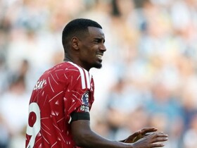 Alexander Isak Dituntut Kontribusi Tak Cuma Gol Saja