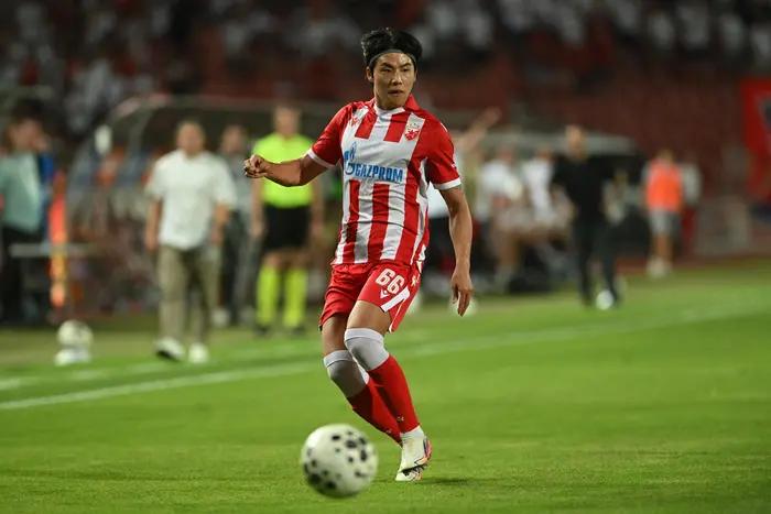 Selon des médias étrangers, l'international sud-coréen Seol Young-woo rejoindra l'Augsbourg pour 5,5 millions d'euros