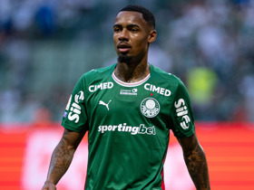 Palmeiras boss unsure on Man City target Allan's future