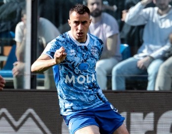 Le buteur de Côme Fumagalli rejoint l'Inter et jouera avec l'Inter U23