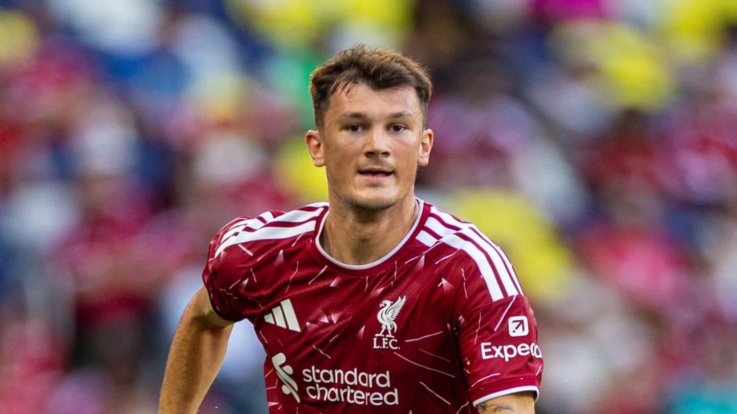 Oficial: El defensa del Liverpool Ramsay se marcha cedido al St. Mirren
