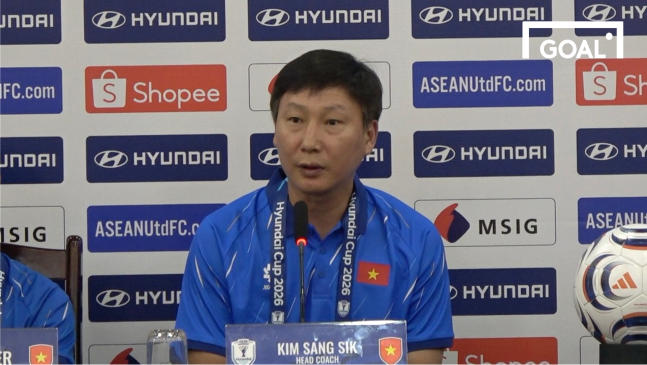 Kim Sang-sik: Solo queda un partido, la final pasará a la historia del fútbol de Vietnam